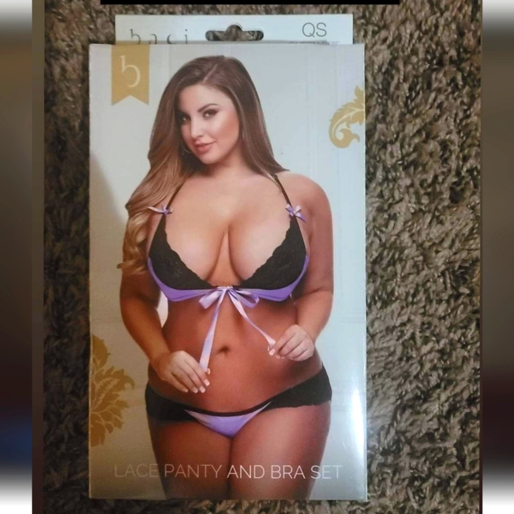 New lingerie (panty & bra)